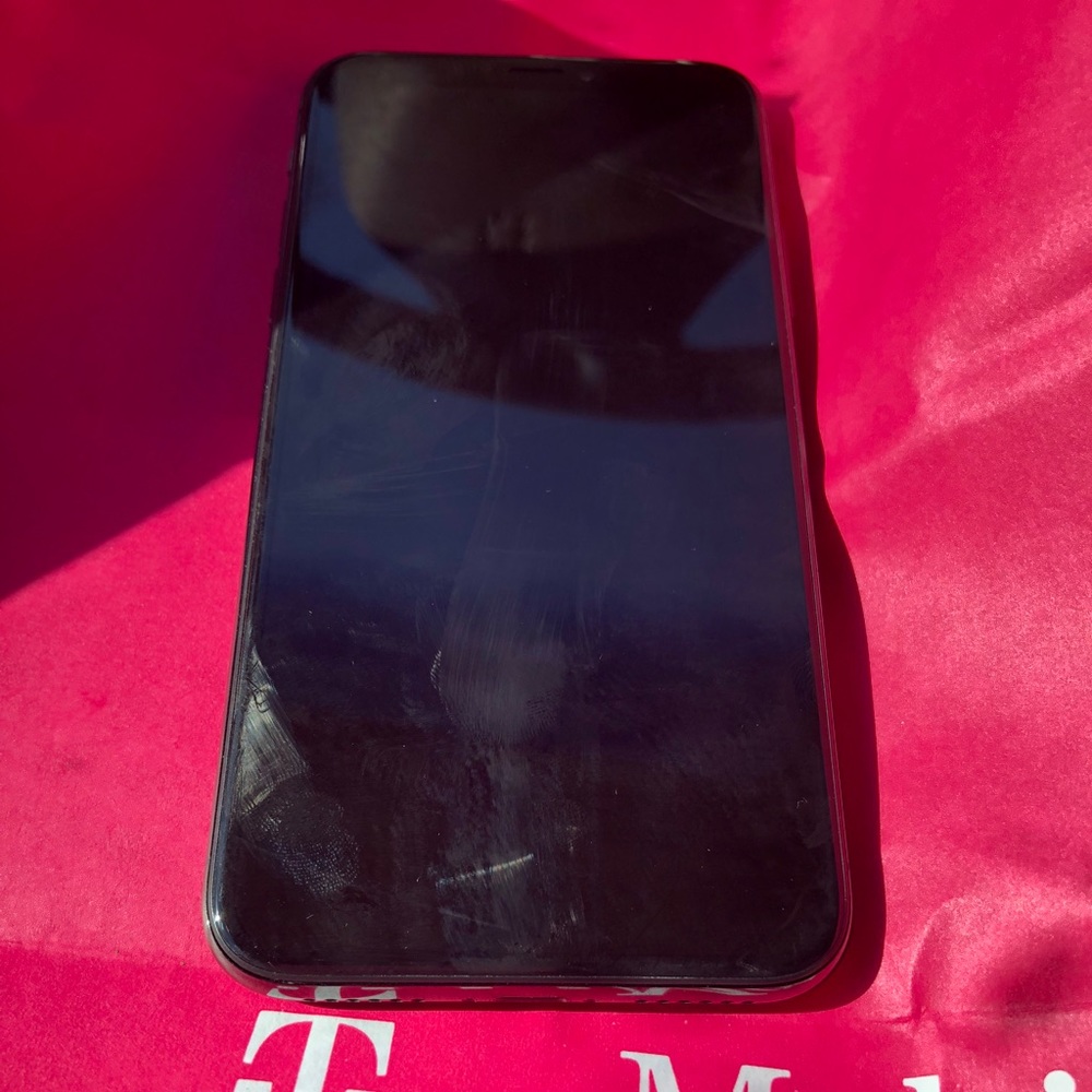 Black iPhone X BRAND NEW?!!